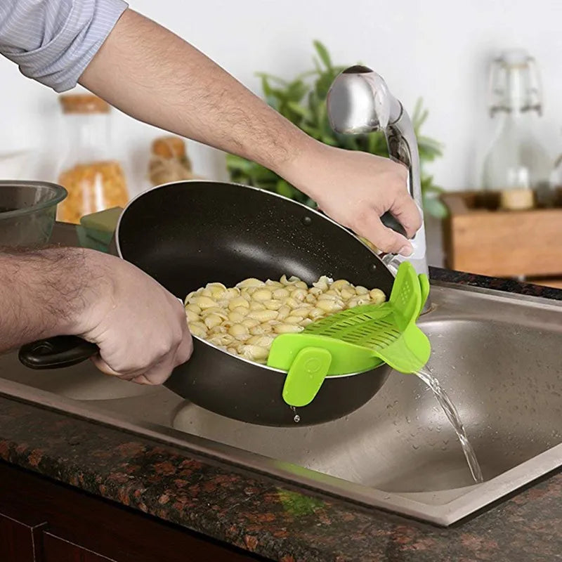 Pasta Sieb